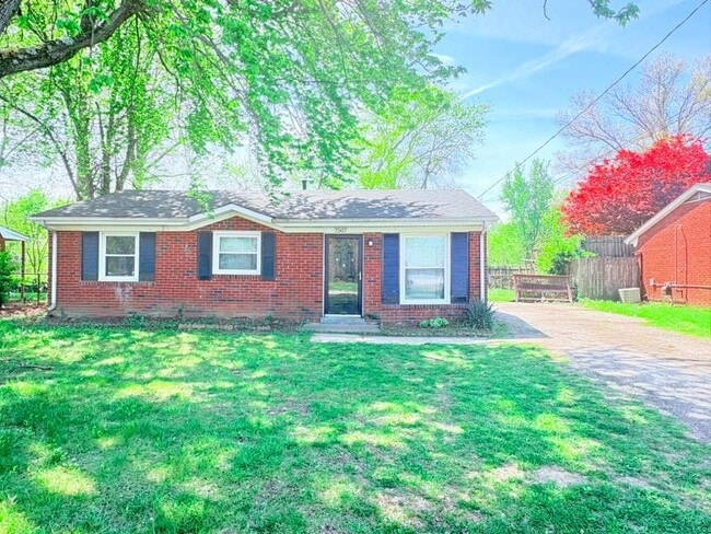 property at 7507 Edenroc Ln