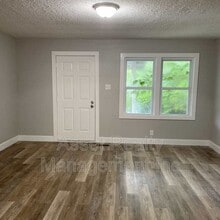 3821 Hampton Ave in Knoxville, TN - Building Photo - Building Photo