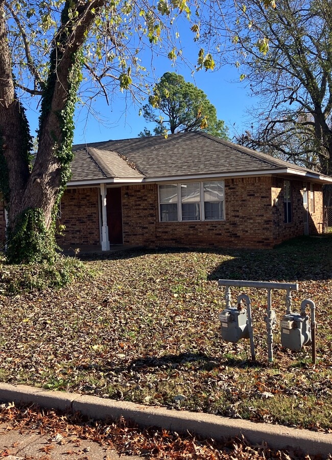 property at 511 Mark St