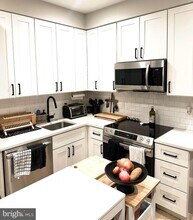 1016 17th Pl NE in Washington, DC - Building Photo - Building Photo