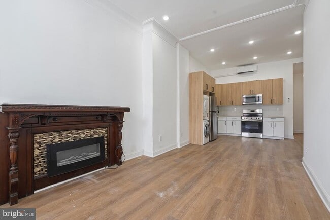 1618 S Broad St in Philadelphia, PA - Building Photo - Building Photo