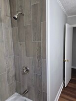 3806 Blue Jay Rd in Memphis, TN - Building Photo