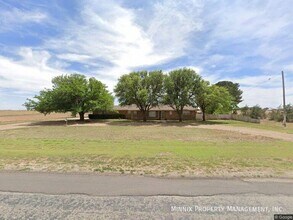 6701 Woodrow Rd in Lubbock, TX - Building Photo - Building Photo
