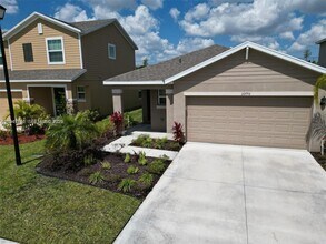 10770 SW Vasari Way in Port St. Lucie, FL - Building Photo - Building Photo