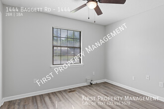 1444 Baggett Rd-Unit -1444 in Ringgold, GA - Foto de edificio - Building Photo