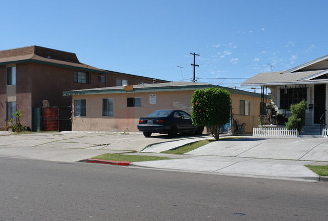 4034 Chamoune Ave in San Diego, CA - Building Photo - Building Photo