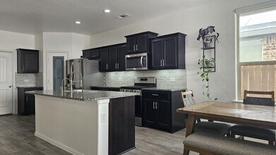 6906 Brisco Rd in Odessa, TX - Building Photo - Building Photo