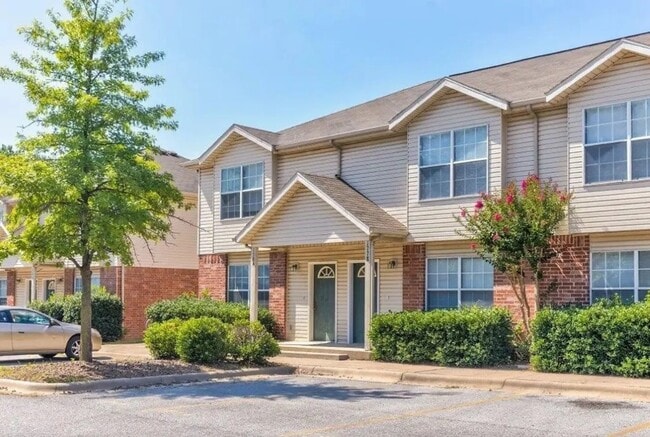 Pleasant Woods Townhomes