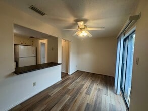 57 Cape Charles Square in Lynchburg, VA - Building Photo - Building Photo