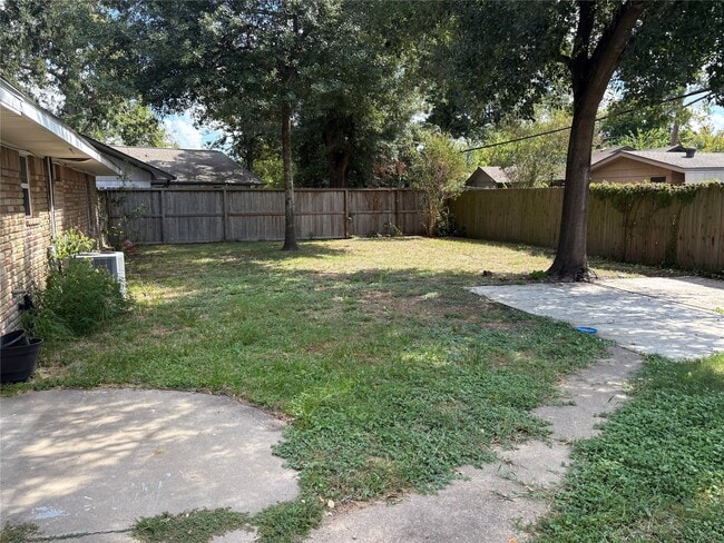 9511 Bundy Ln in Houston, TX - Building Photo - Building Photo