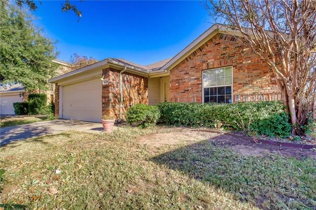 8428 Cactus Flower Dr in Fort Worth, TX - Building Photo - Building Photo