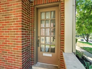 6256 Rogers Park Pl, Unit 1 in Cincinnati, OH - Building Photo - Building Photo