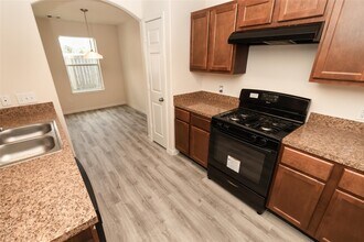 5414 Plantation Forest Dr in Katy, TX - Building Photo - Building Photo