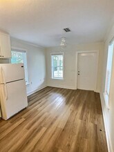 703 Cottage Sq Ln in Ocean Springs, MS - Building Photo - Building Photo
