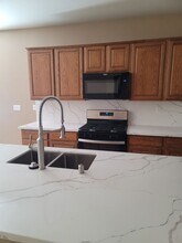 5354 Janero Way in Sacramento, CA - Building Photo - Building Photo