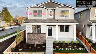 5227 86th Ave NE in Marysville, WA - Building Photo