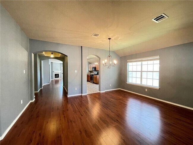 716 Arrowood Pl in Round Rock, TX - Building Photo - Building Photo