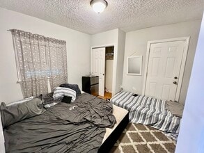 227 Everett St in Boston, MA - Building Photo - Building Photo