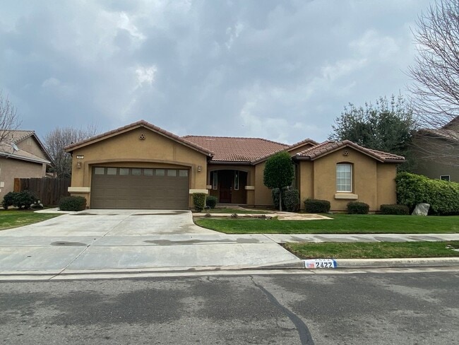 property at 2422 N Leila St