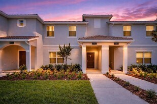 9063 Dogleg Dr in Four Corners, FL - Building Photo