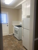 150 N Pass Ave in Burbank, CA - Building Photo