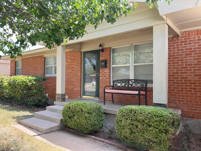 property at 104 SW 45th St