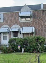 922 Poplar Ave in Glenolden, PA - Building Photo