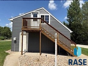 3821 Coves N Dr in Chester, SD - Building Photo - Building Photo