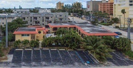 1301 N Ocean Blvd in Pompano Beach, FL - Building Photo - Building Photo