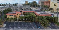 1301 N Ocean Blvd in Pompano Beach, FL - Foto de edificio - Building Photo