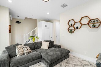 12871 Alton Rd in Palm Beach Gardens, FL - Building Photo - Building Photo