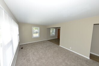 1237 Kilgore Dr in St. Louis, MO - Building Photo - Building Photo