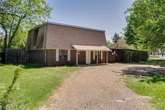 626 W Arawe Cir in Irving, TX - Building Photo - Building Photo