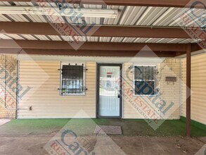 2729 SW 66th St in Oklahoma City, OK - Building Photo - Building Photo