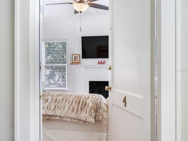 2114 W Dekle Ave in Tampa, FL - Building Photo - Building Photo