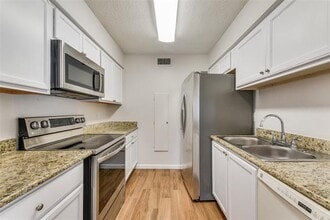 4427 Westminster Dr in Irving, TX - Building Photo - Building Photo