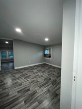 121 Craig Ave in Freeport, NY - Building Photo - Building Photo