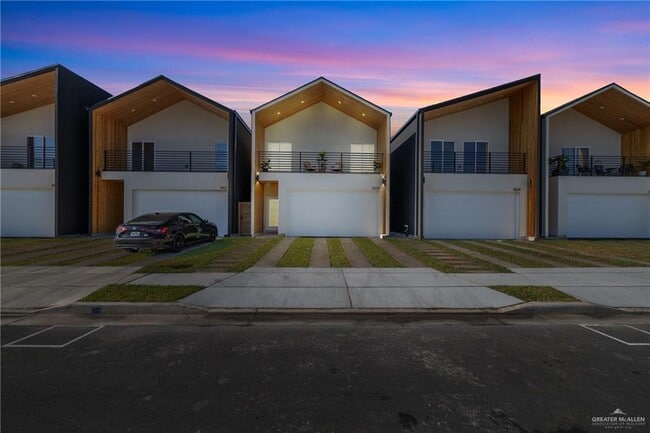 property at 2625 Warbler Ave