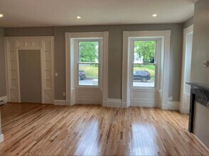 72 3rd St in Bangor, ME - Building Photo - Building Photo