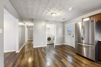 171 Springhill Dr in Bardstown, KY - Building Photo - Building Photo