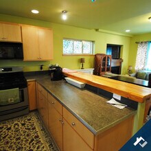3321 Wetmore Ave S in Seattle, WA - Building Photo - Building Photo