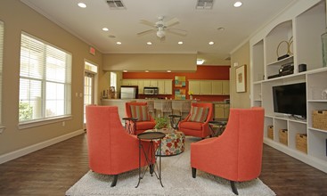 Magnolia Trace Apartments in Alexandria, LA - Building Photo - Interior Photo