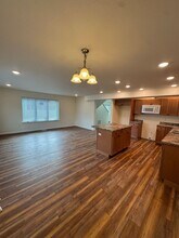 8113 Northwind Ave in Anchorage, AK - Building Photo - Building Photo