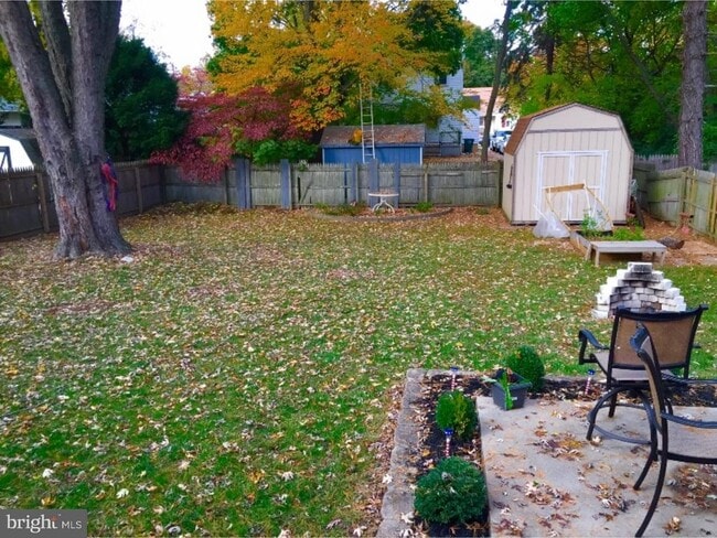 411 W High St in Glassboro, NJ - Building Photo - Building Photo