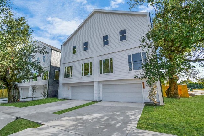 7904 Lawn St in Houston, TX - Building Photo - Building Photo