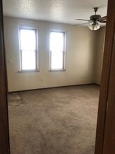 405 Burleigh St in Yankton, SD - Building Photo - Building Photo
