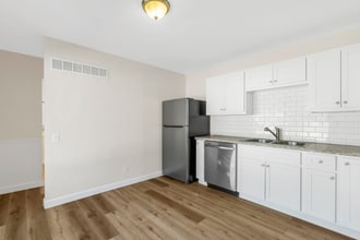 2 Storkway Ct in Florissant, MO - Building Photo - Building Photo