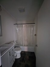 117 E Harrison St-Unit -117 E Harrison St #2B in Brunswick, MO - Building Photo - Building Photo