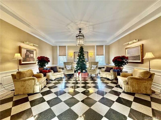 111 7th St in Garden City, NY - Building Photo - Building Photo