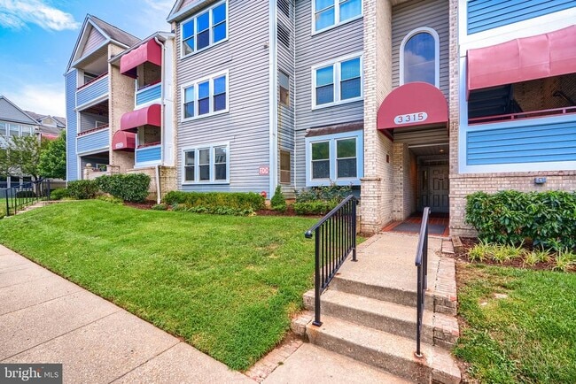 property at 3315 Sir Thomas Dr